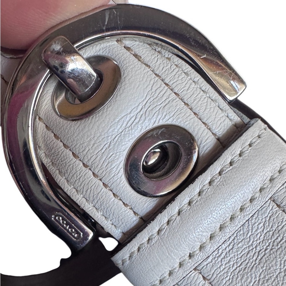 Coach Elegant Off White Leather Shoulder Bag Soho Authentic - Picture 13 of 17